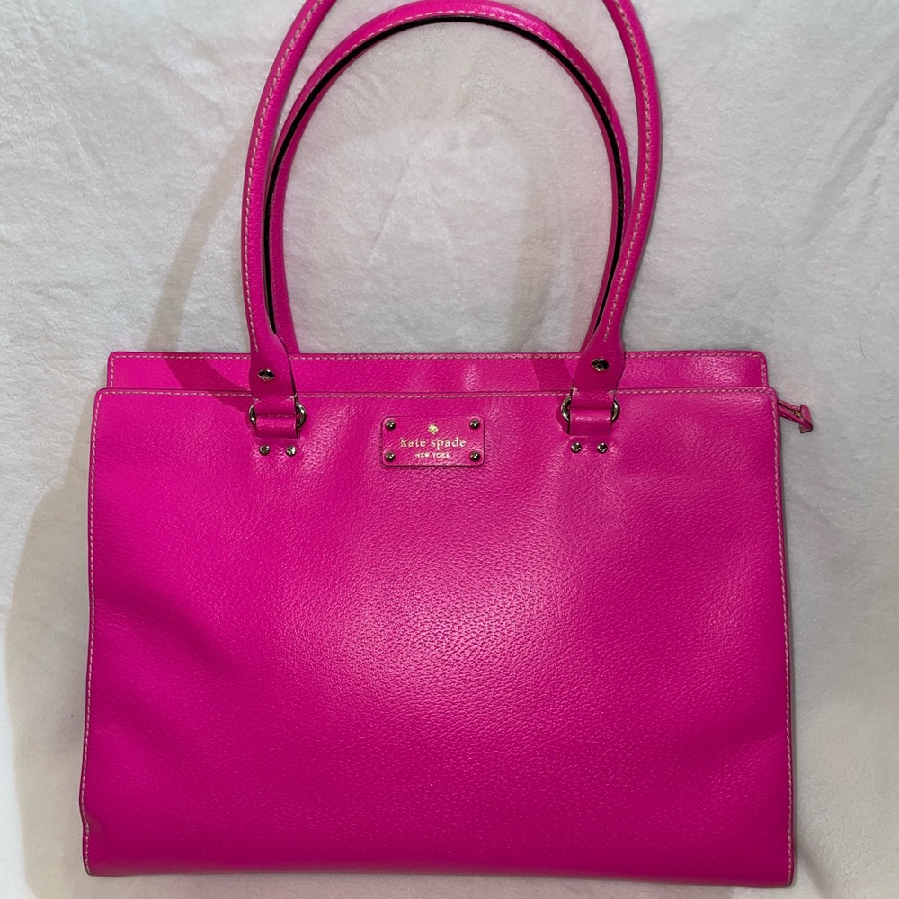 Kate Spade Medium/ Large purse with Laptop Sleeve - Picture 2 of 2